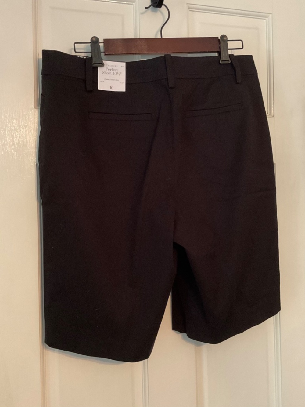 Talbots NWT 60% off! Perfect Short 10 1/2” Length Black Size 10 - Picture 5 of 6